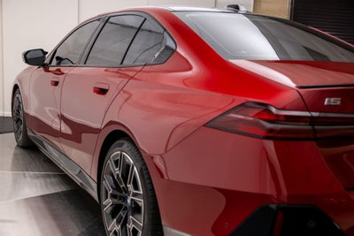 2024 BMW i5 M60