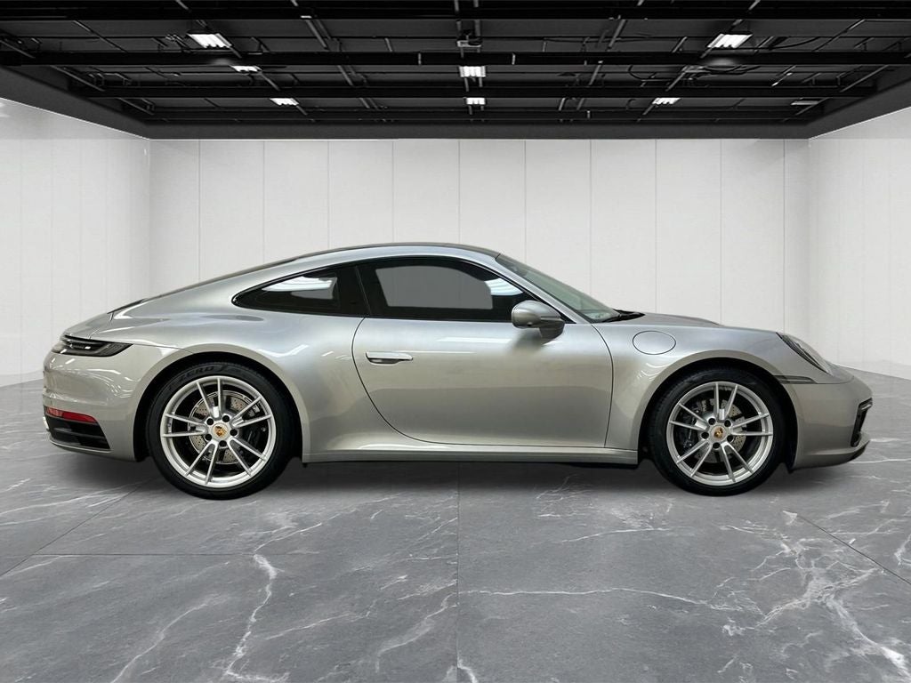 2024 Porsche 911 Carrera