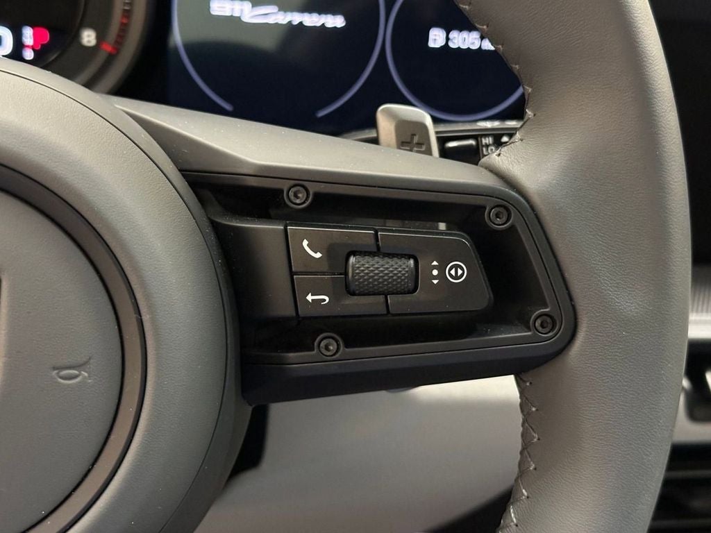 2024 Porsche 911 Carrera