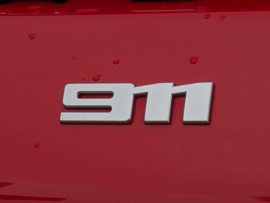2024 Porsche 911 Carrera