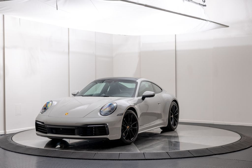2023 Porsche 911 Carrera