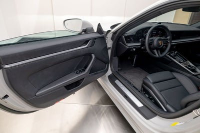 2023 Porsche 911 Carrera