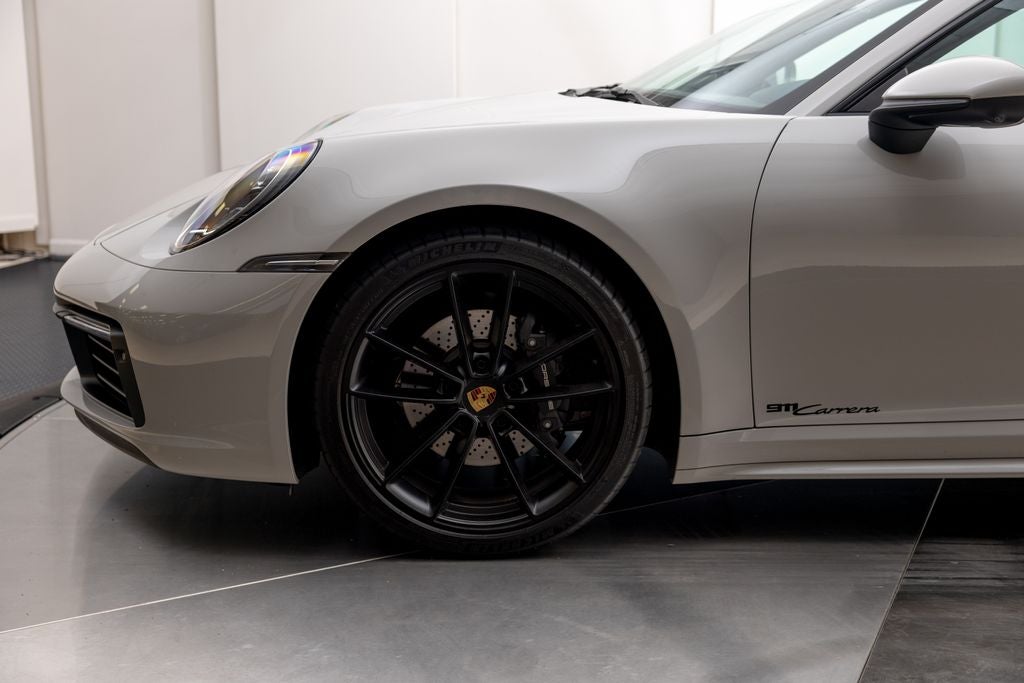 2023 Porsche 911 Carrera