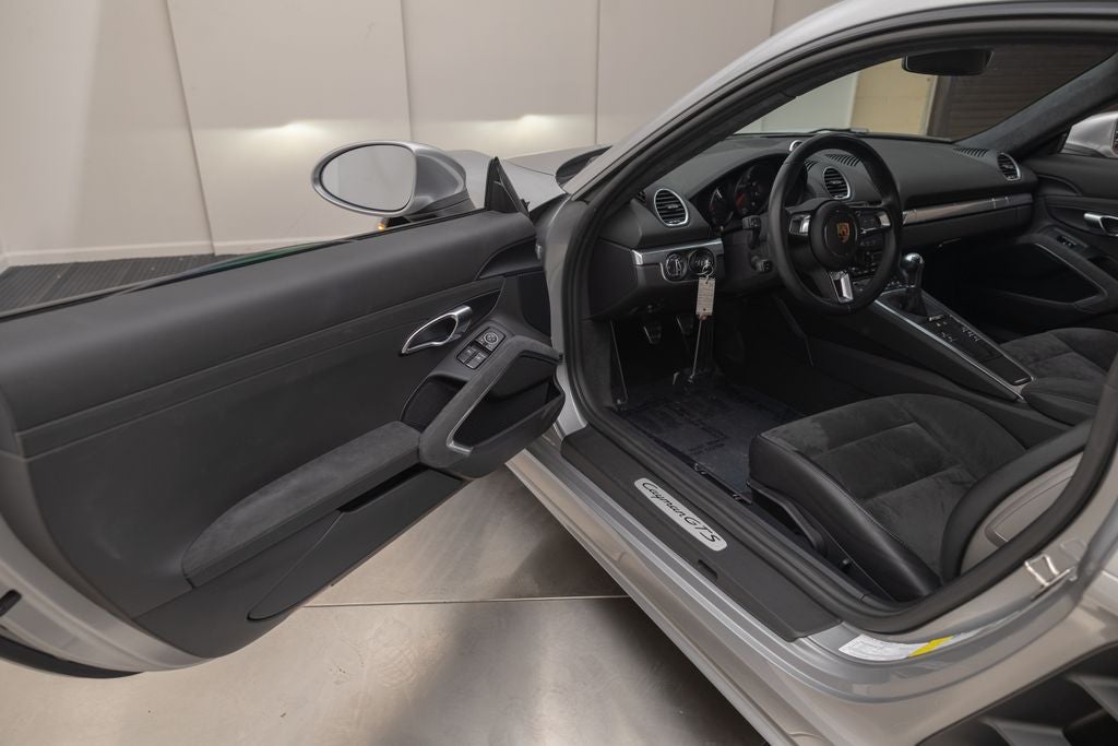 2019 Porsche 718 Cayman GTS