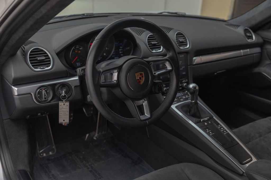 2019 Porsche 718 Cayman GTS