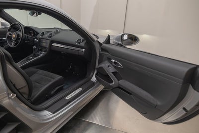 2019 Porsche 718 Cayman GTS