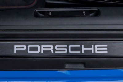 2022 Porsche 911 Carrera 4 GTS