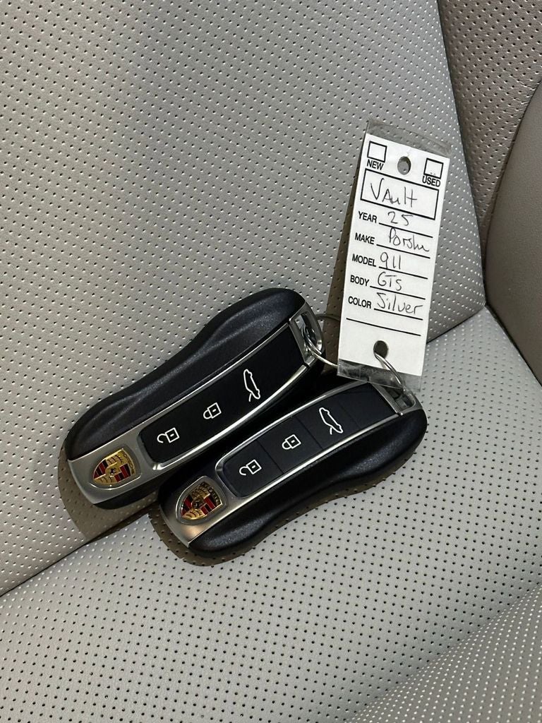 2025 Porsche 911 Carrera GTS