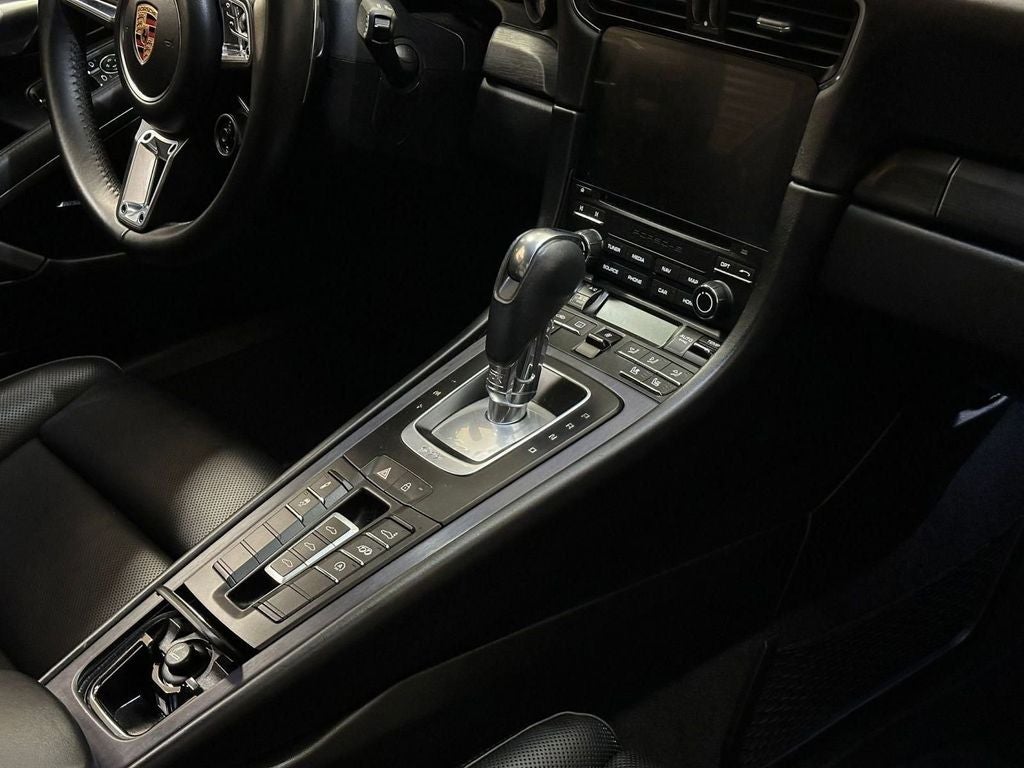 2019 Porsche 911 Carrera GTS