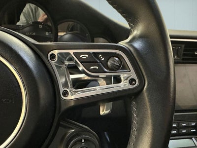 2019 Porsche 911 Carrera GTS