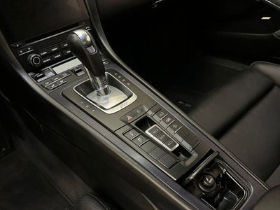 2019 Porsche 911 Carrera GTS