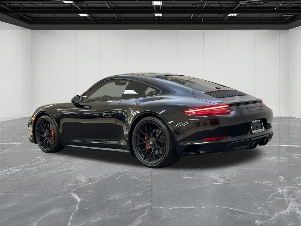 2019 Porsche 911 Carrera GTS