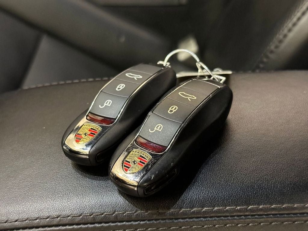 2019 Porsche 911 Carrera GTS