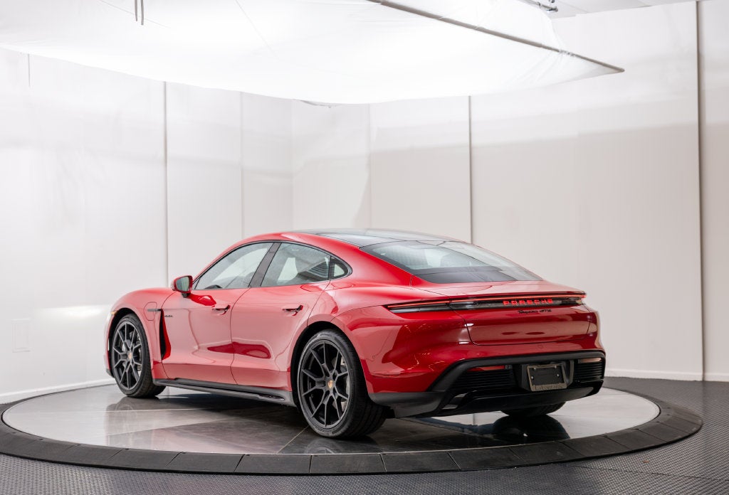 2025 Porsche Taycan GTS