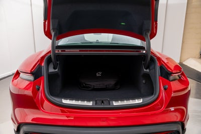 2025 Porsche Taycan GTS