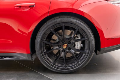 2025 Porsche Taycan GTS