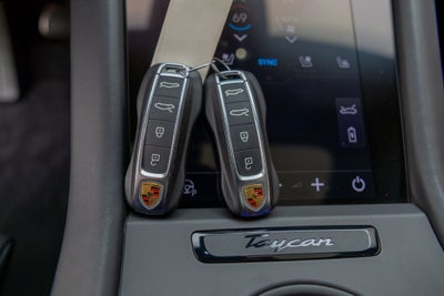 2025 Porsche Taycan GTS