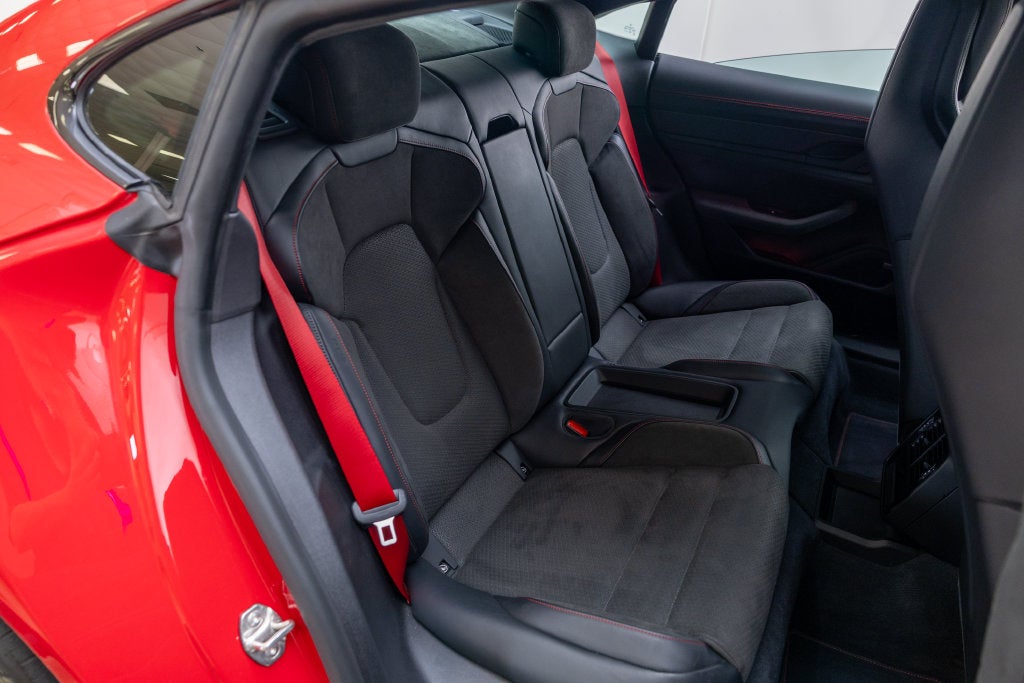2025 Porsche Taycan GTS