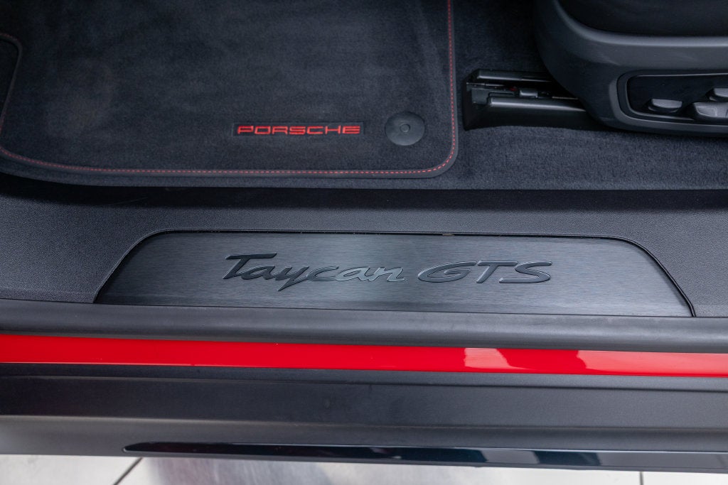 2025 Porsche Taycan GTS