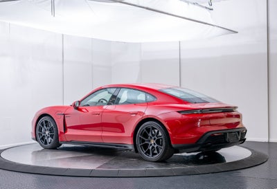 2025 Porsche Taycan GTS
