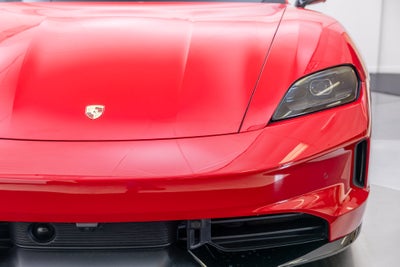 2025 Porsche Taycan GTS