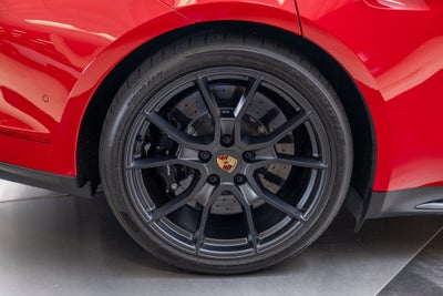 2025 Porsche Taycan GTS