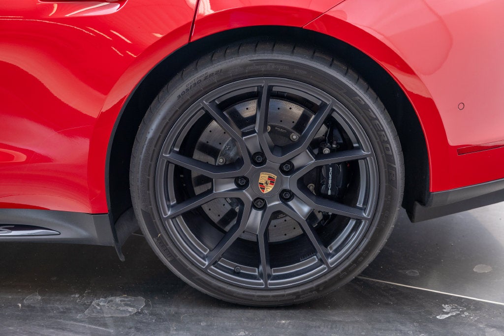 2025 Porsche Taycan GTS