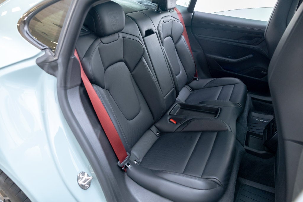 2025 Porsche Taycan GTS