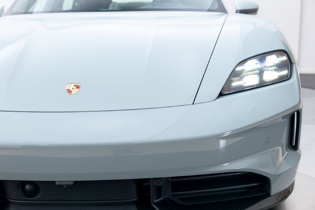 2025 Porsche Taycan GTS