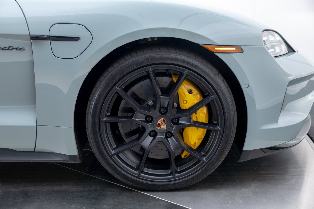 2025 Porsche Taycan GTS