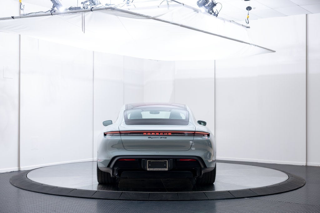 2025 Porsche Taycan GTS