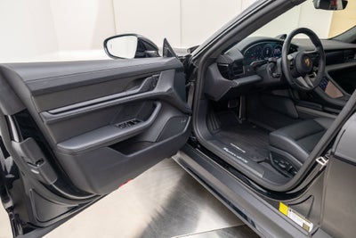 2025 Porsche Taycan GTS