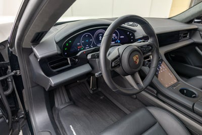2025 Porsche Taycan GTS