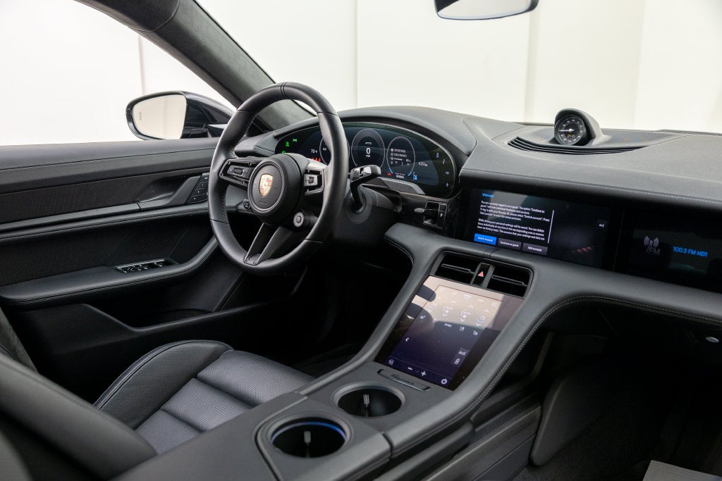 2025 Porsche Taycan GTS