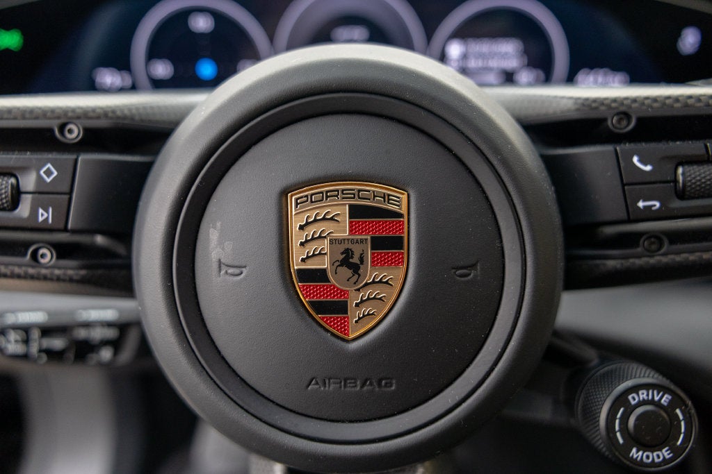2025 Porsche Taycan GTS
