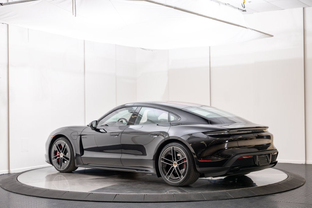 2025 Porsche Taycan GTS
