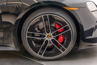 2025 Porsche Taycan GTS