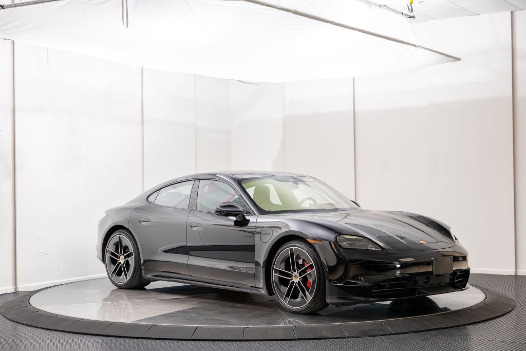 2025 Porsche Taycan GTS