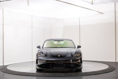2025 Porsche Taycan GTS