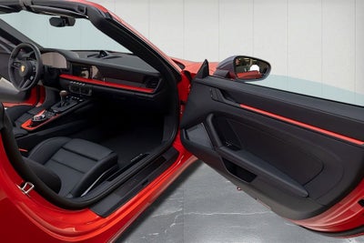 2025 Porsche 911 Carrera T