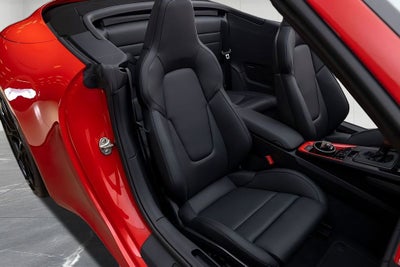 2025 Porsche 911 Carrera T