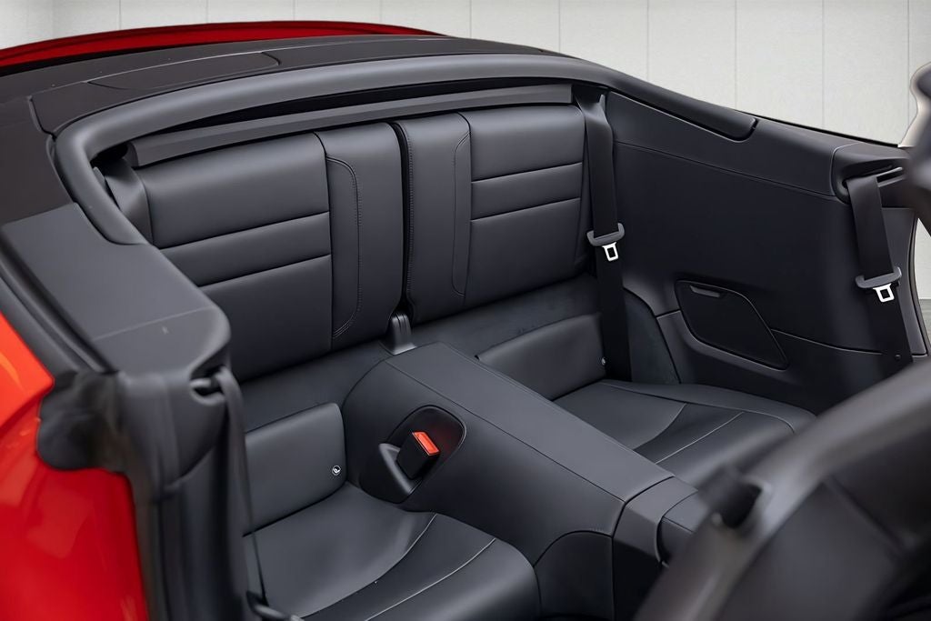 2025 Porsche 911 Carrera T