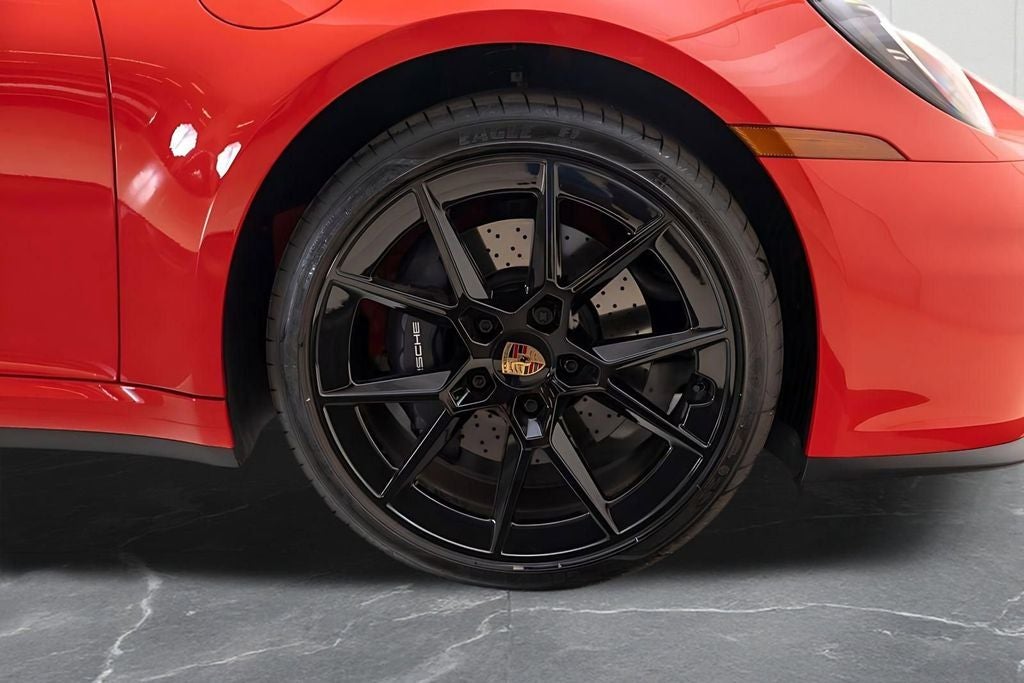 2025 Porsche 911 Carrera T