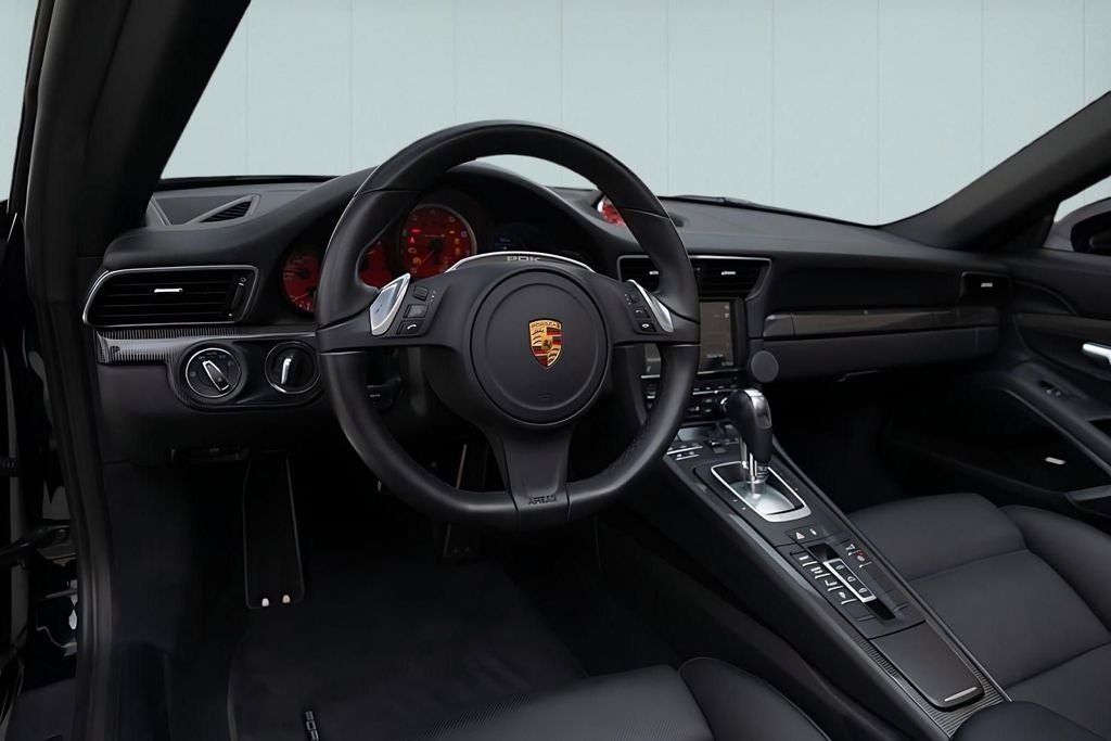 2016 Porsche 911 Turbo S