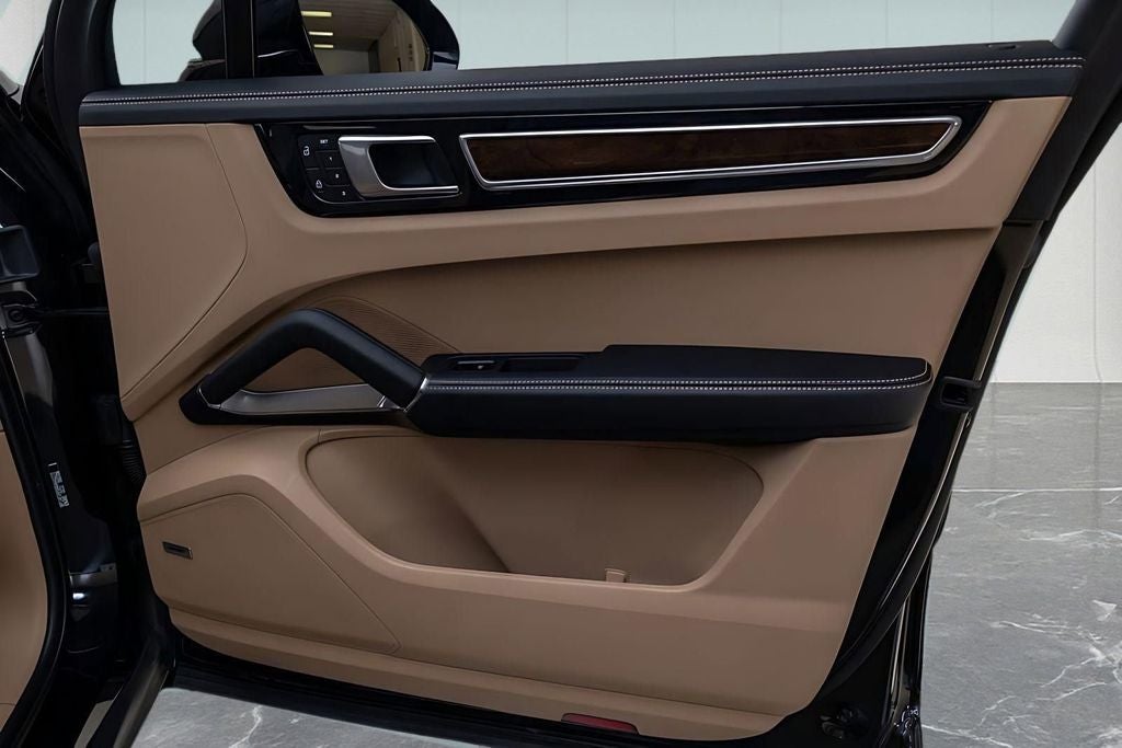 2022 Porsche Cayenne Turbo