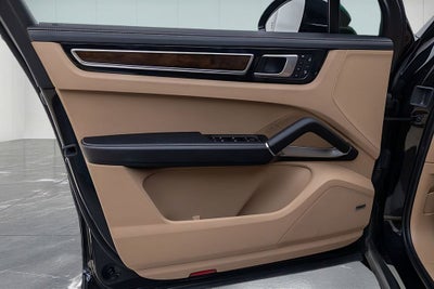 2022 Porsche Cayenne Turbo