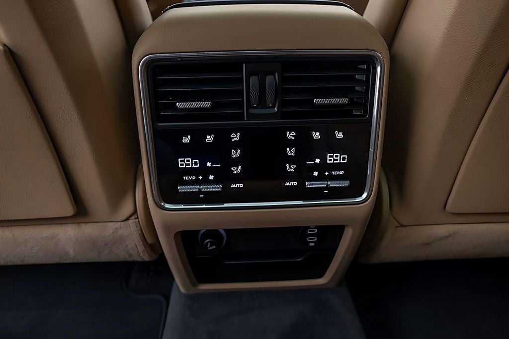 2022 Porsche Cayenne Turbo