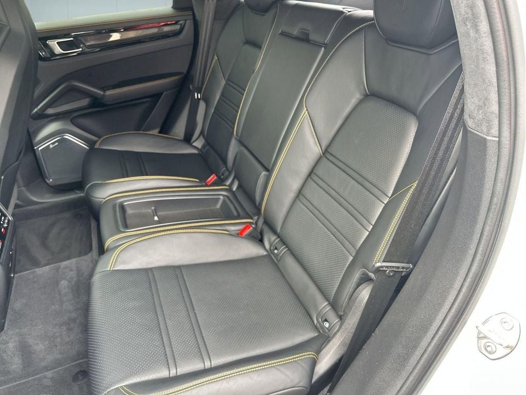 2023 Porsche Cayenne Coupe Turbo GT