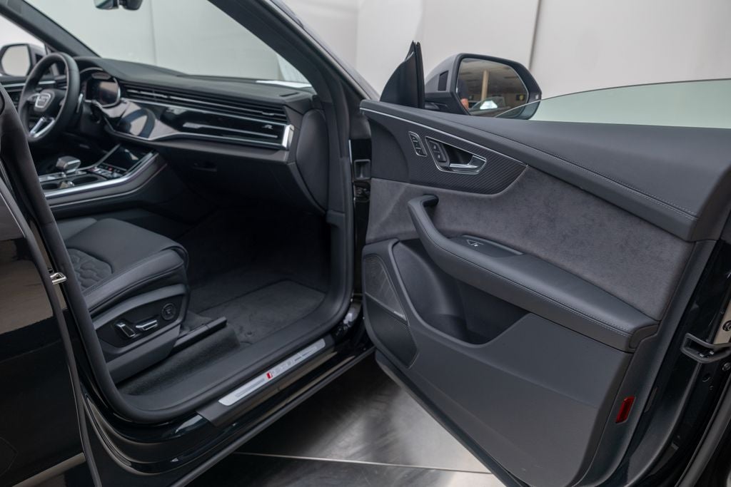 2025 Audi RS Q8 performance 4.0T quattro