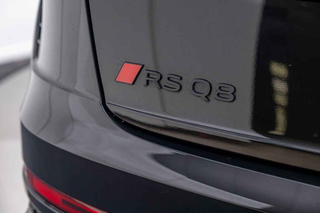2025 Audi RS Q8 performance 4.0T quattro